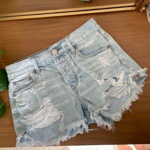 American Eagle Light Blue Denim Shorts - Size 00